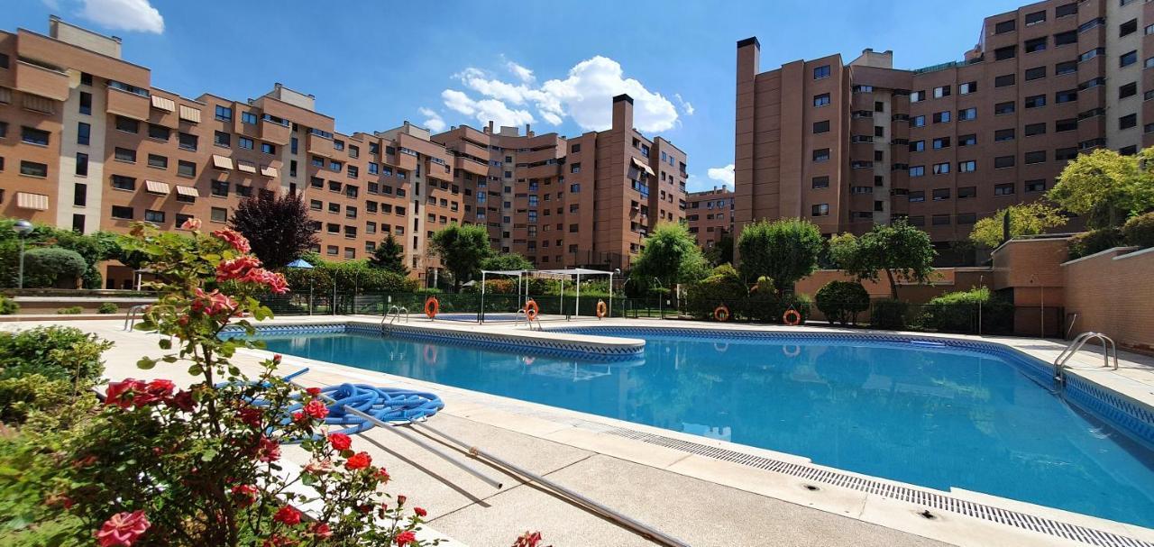 Residencial En Madrid Alquiler De Corta Estancia No Turistico Exterior photo